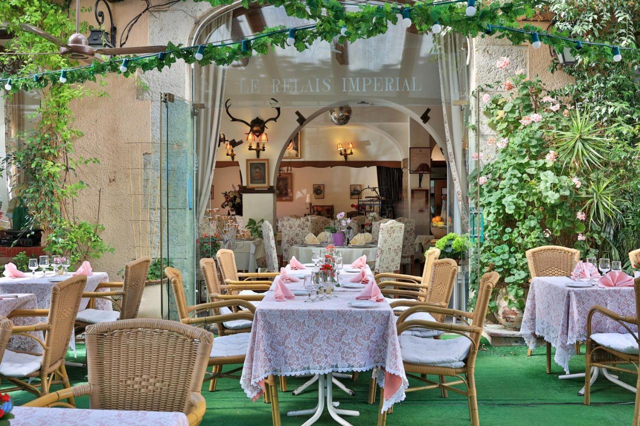 Logis Le Relais Imperial Hotell Saint-Vallier-de-Thiey Eksteriør bilde