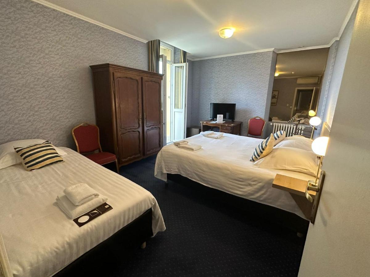Logis Le Relais Imperial Hotell Saint-Vallier-de-Thiey Eksteriør bilde