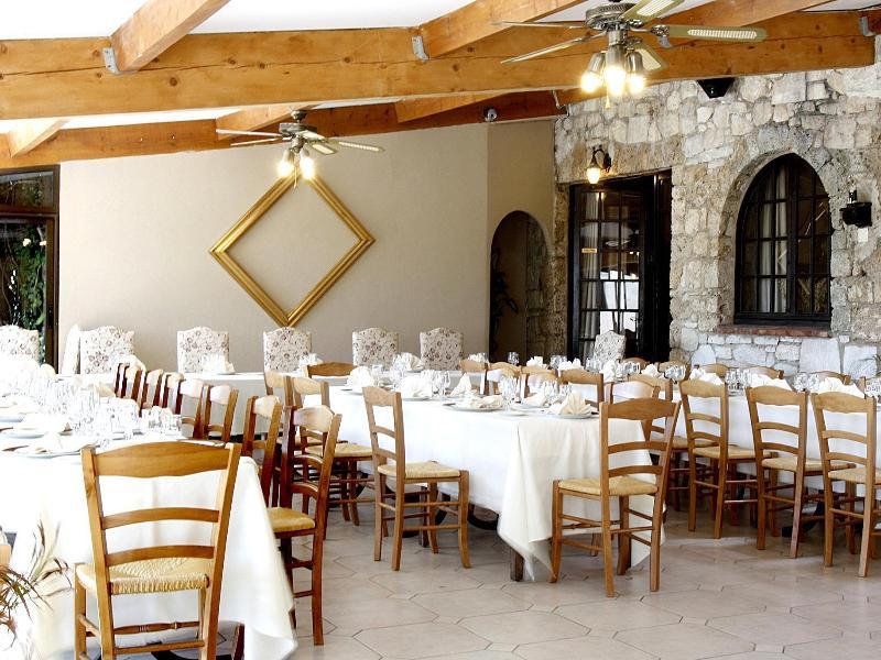 Logis Le Relais Imperial Hotell Saint-Vallier-de-Thiey Eksteriør bilde