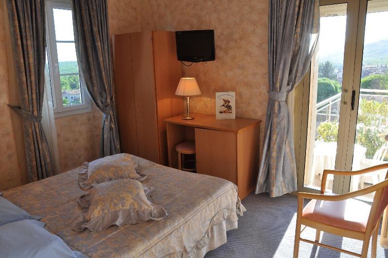 Logis Le Relais Imperial Hotell Saint-Vallier-de-Thiey Eksteriør bilde